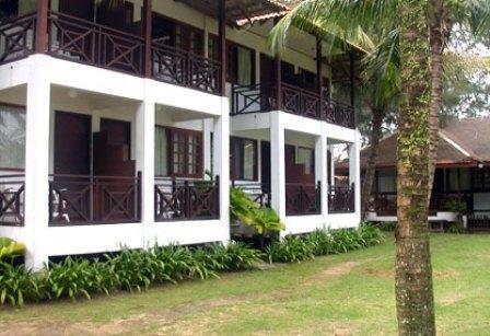 Duta Sands Beach Resort Kuantan Extérieur photo