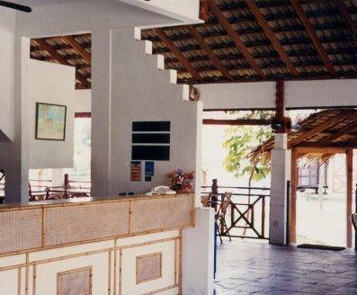 Duta Sands Beach Resort Kuantan Extérieur photo